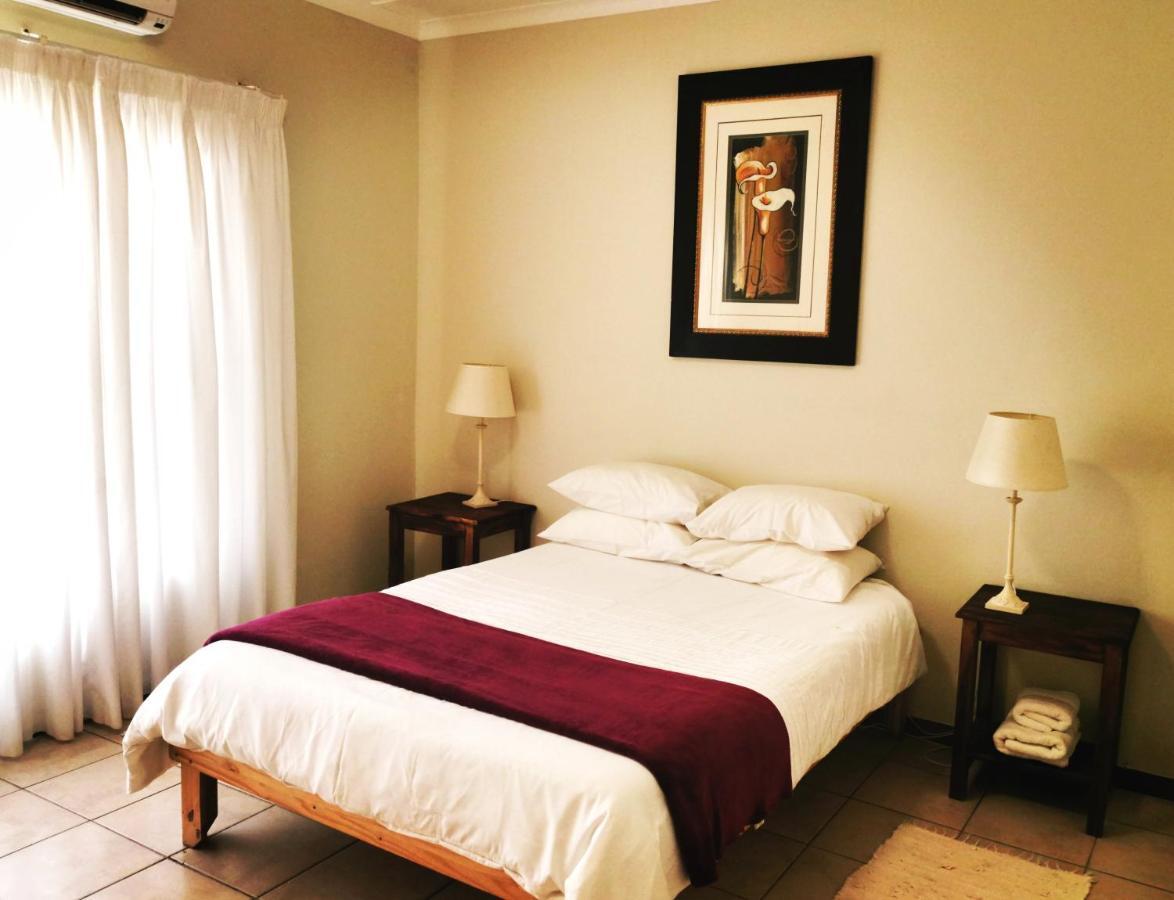 East Gate Rest Camp Διαμέρισμα Buitepos Εξωτερικό φωτογραφία